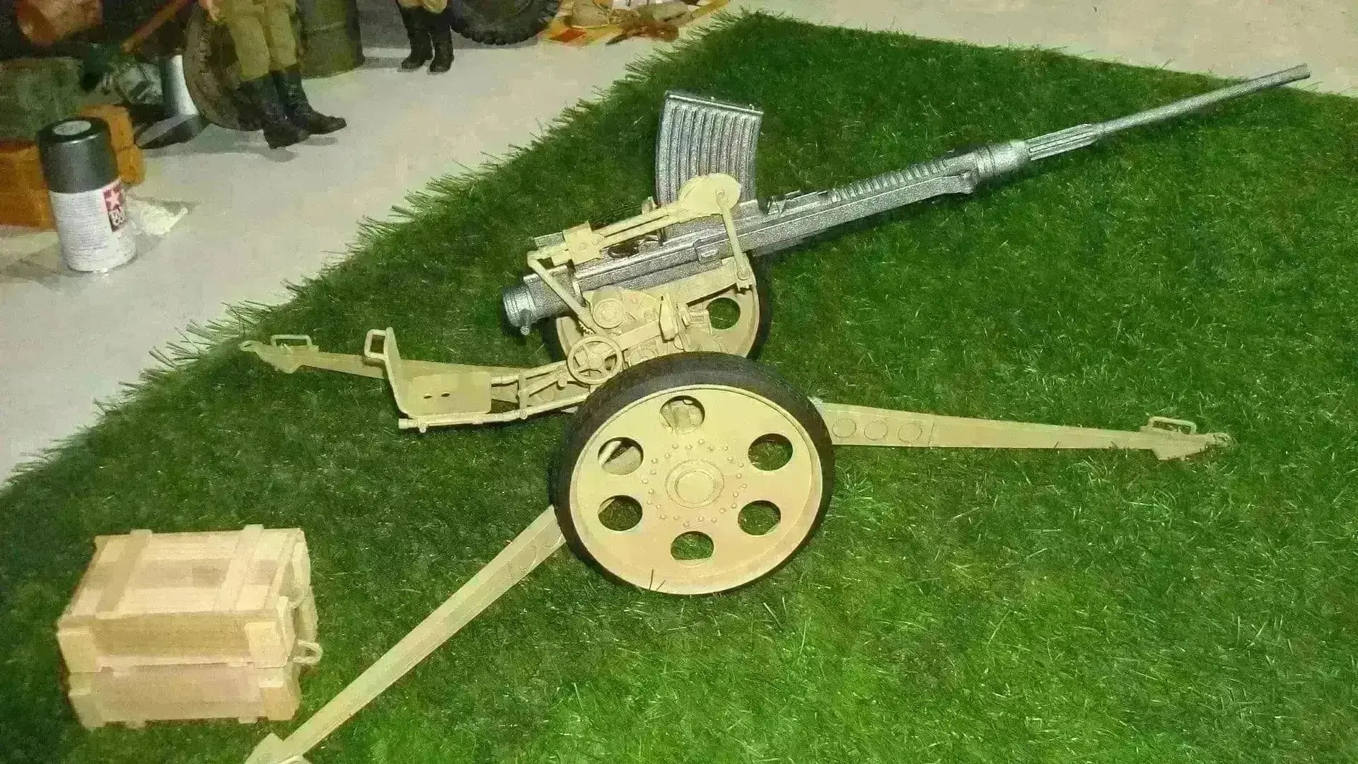 Complete Your 1/6 German 20mm Oerlikon Flak-28 - Mount Cradle (Distefan 3D Print)