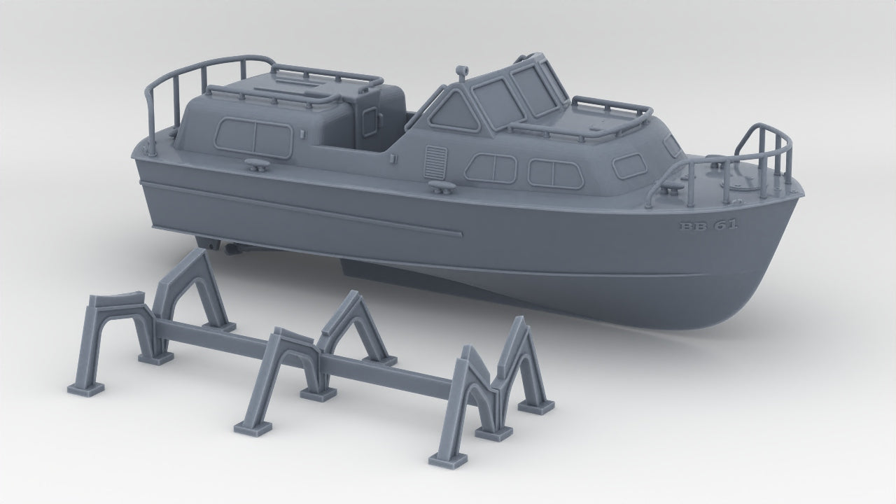 1/96 USS Iowa ('84) 33ft Utility Boat Protosoon