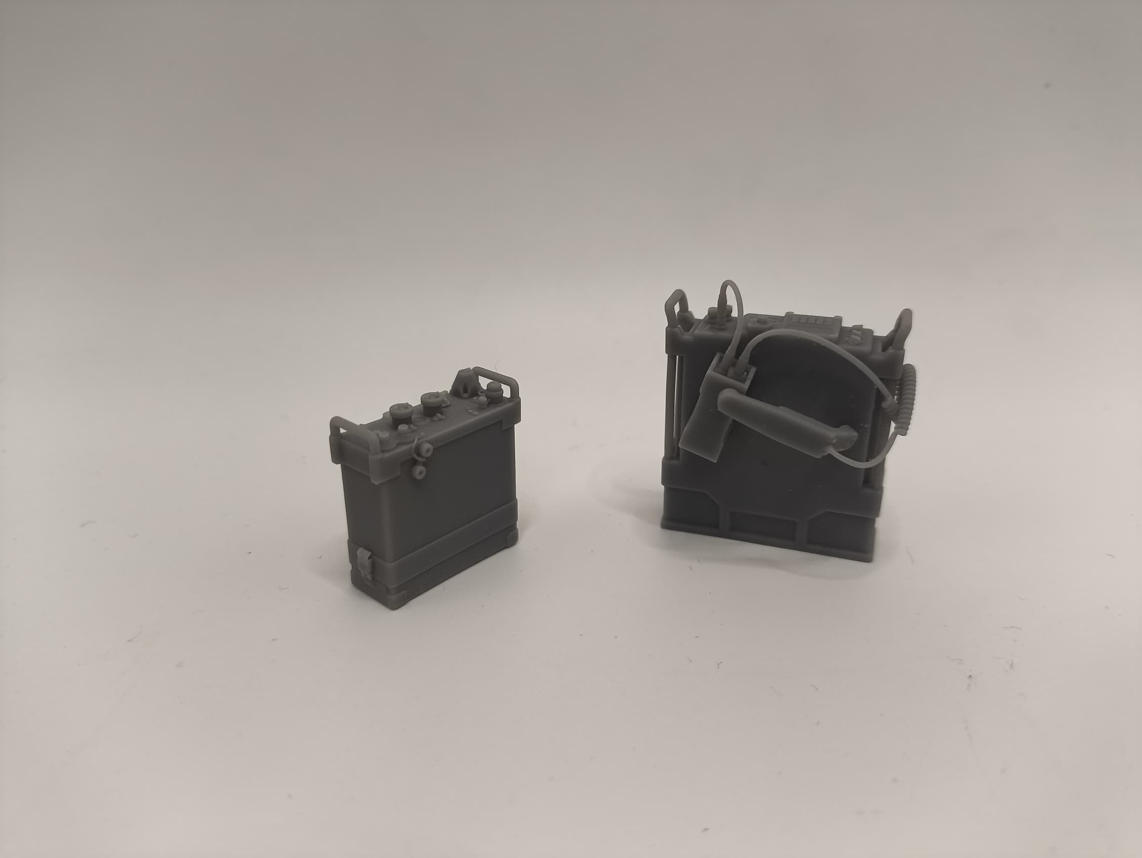 1/16 USS PCF Radio Equipment Set (2pcs) Protosoon