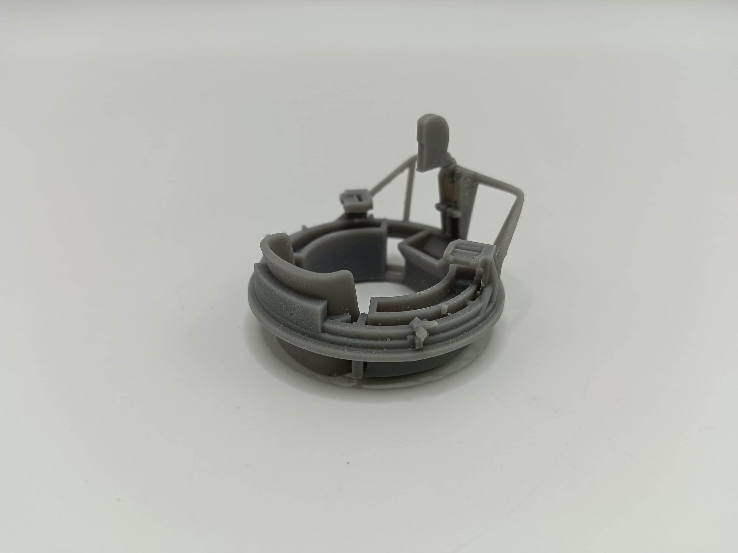 1/35 US PT Boat 109 Aft Turret Mount - distefan 3d print – alternate view