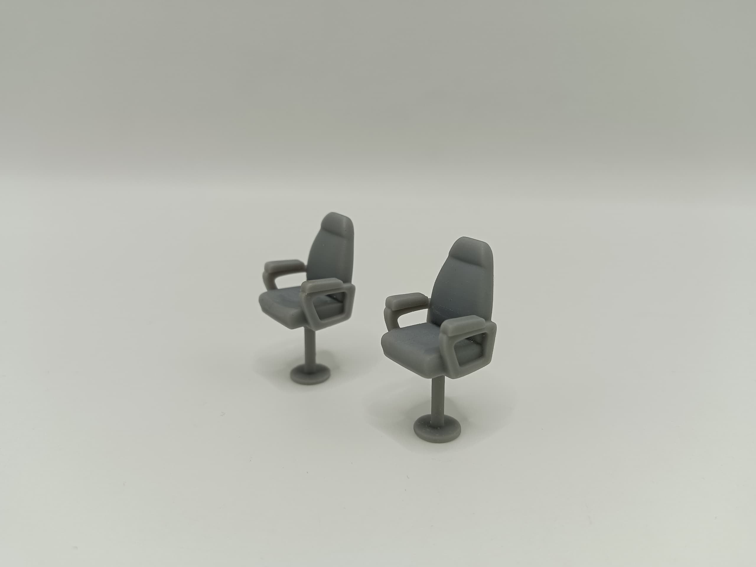 1/50 USN Captain Chair Set (2pcs) - distefan 3d print – alternate view