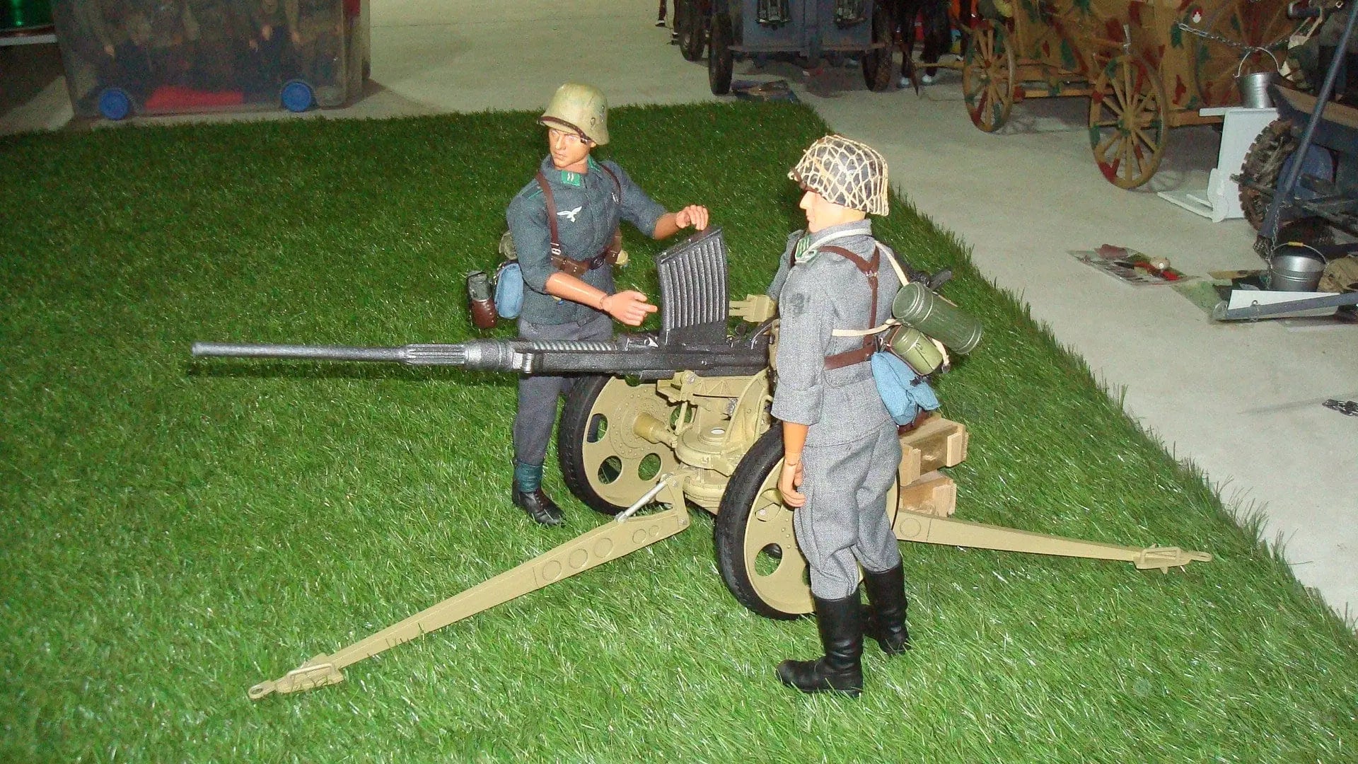 Complete Your Flak-28 Realism: 1/6 Germany 20mm Oerlikon - Flak-28 - Tires (Distefan 3D Print)