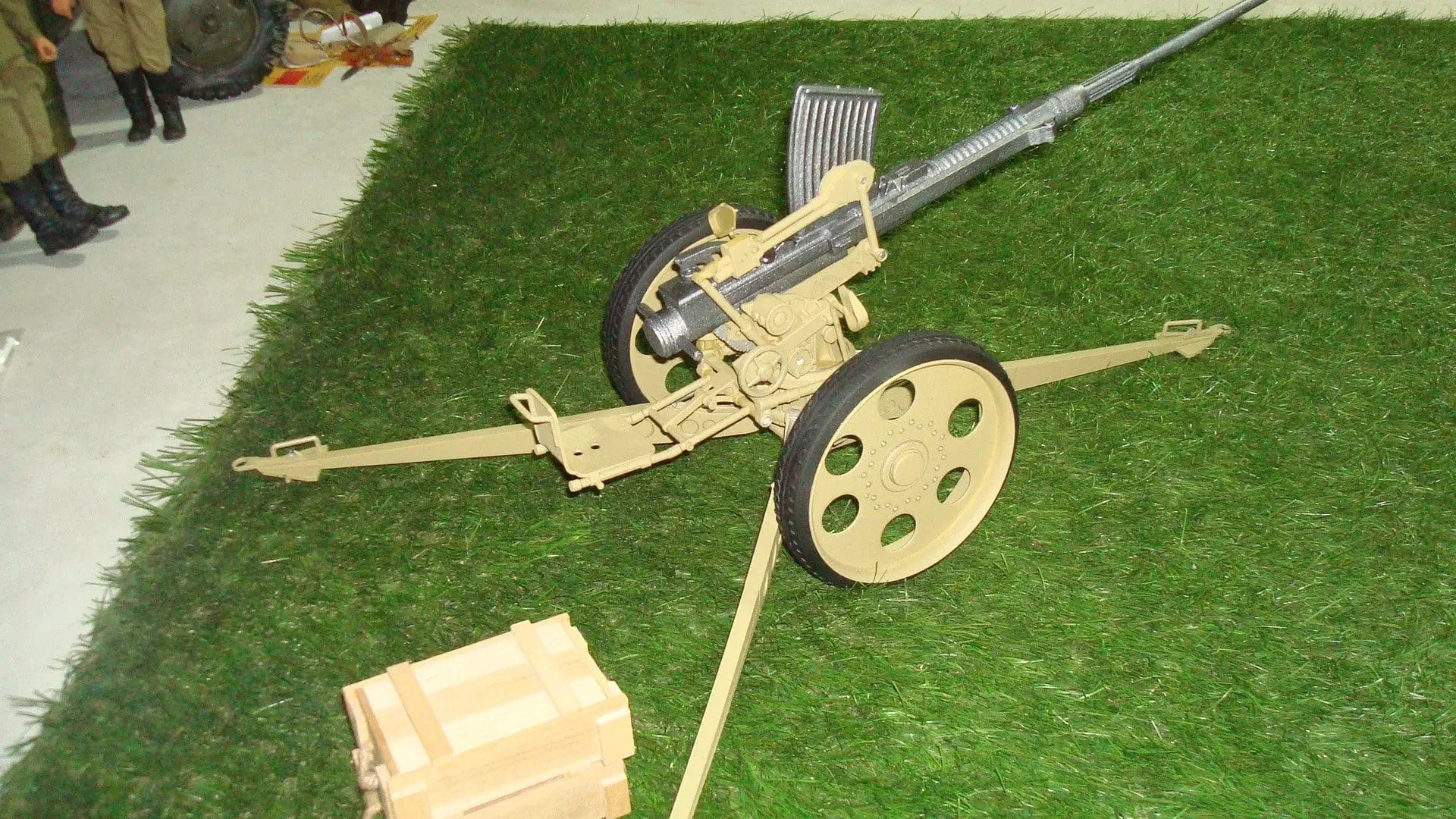 Bring Your Flak-28 to Life: 1/6 Germany 20mm Oerlikon - Flak-28 - Trails (Distefan 3D Print)