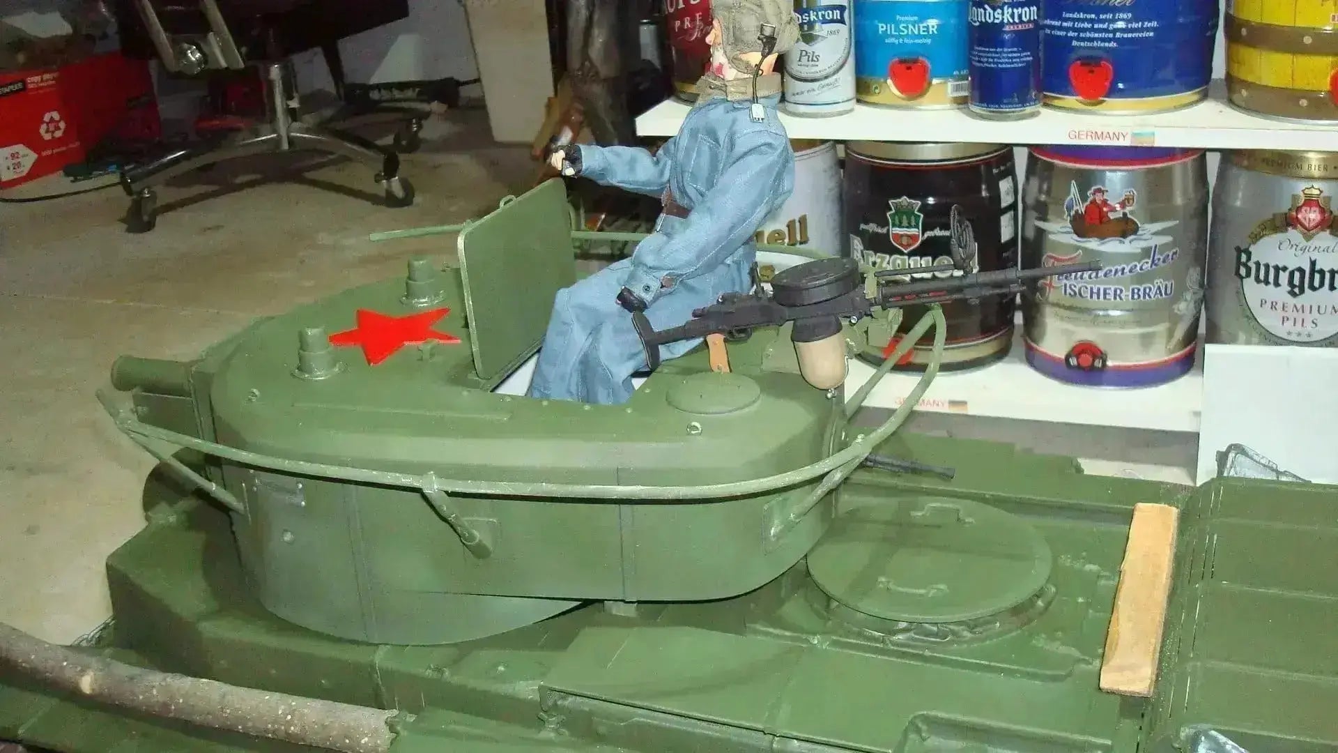 1/6 BT-7 Tank - Shovel (3D Printed) - Soviet Tank Model Parts 