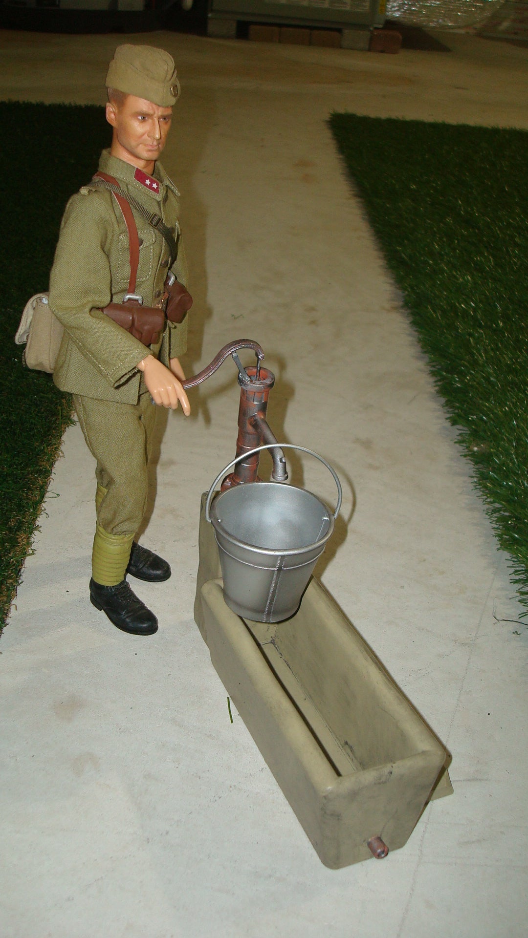 1/6 Czechoslovak Hand Water Pump Set distefan 3d print