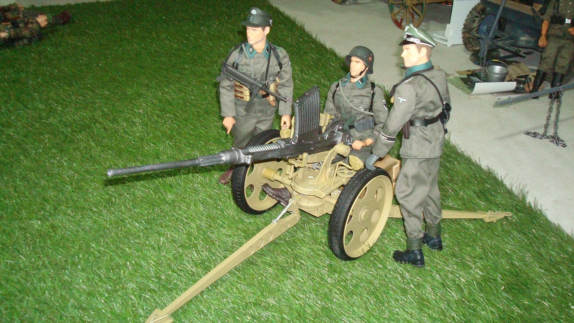 Supercharge Your 1/6 Germany 20mm Oerlikon - Flak-28 - Barrel Cradle (Distefan 3D Print)