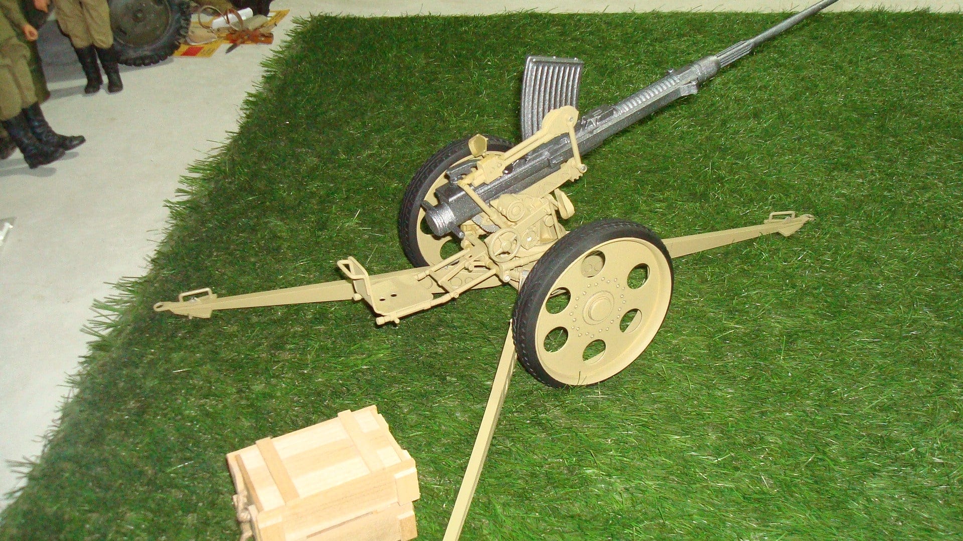 Supercharge Your 1/6 Germany 20mm Oerlikon - Flak-28 - Barrel Cradle (Distefan 3D Print)