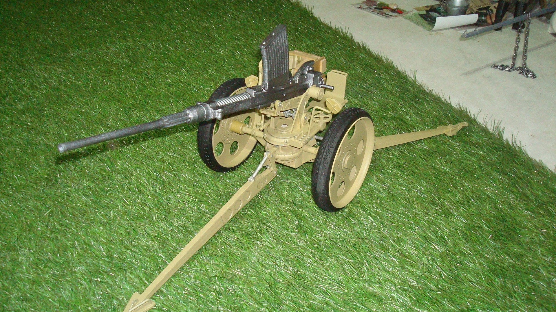 Supercharge Your 1/6 Germany 20mm Oerlikon - Flak-28 - Barrel Cradle (Distefan 3D Print)