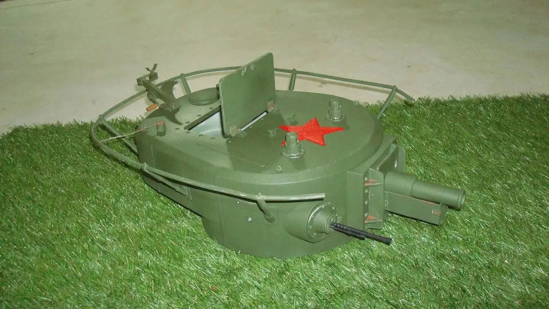 Arm Your BT-7A: Superbly Detailed 1/6 Soviet BT-7A - Turret Guns Set (Unpainted)