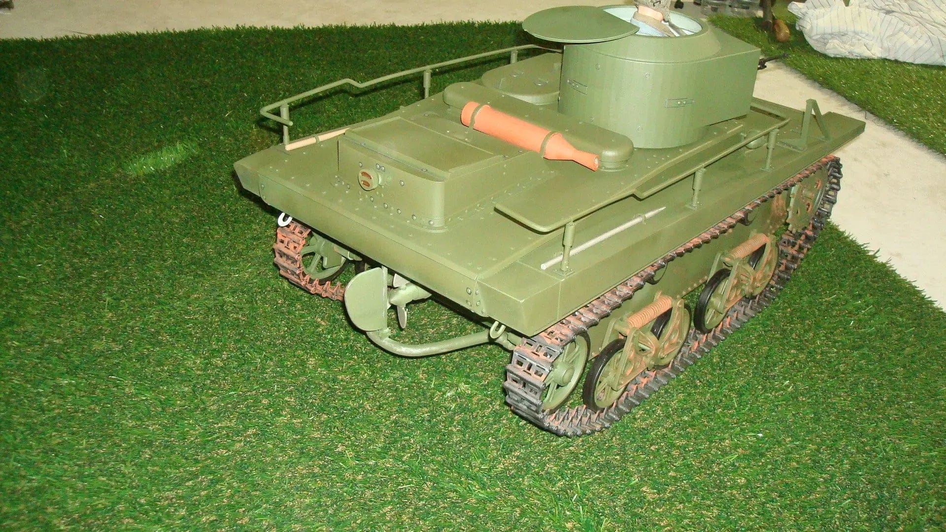 1/6 T-37 Soviet Amphibious Tank Kit - distefan 3d print