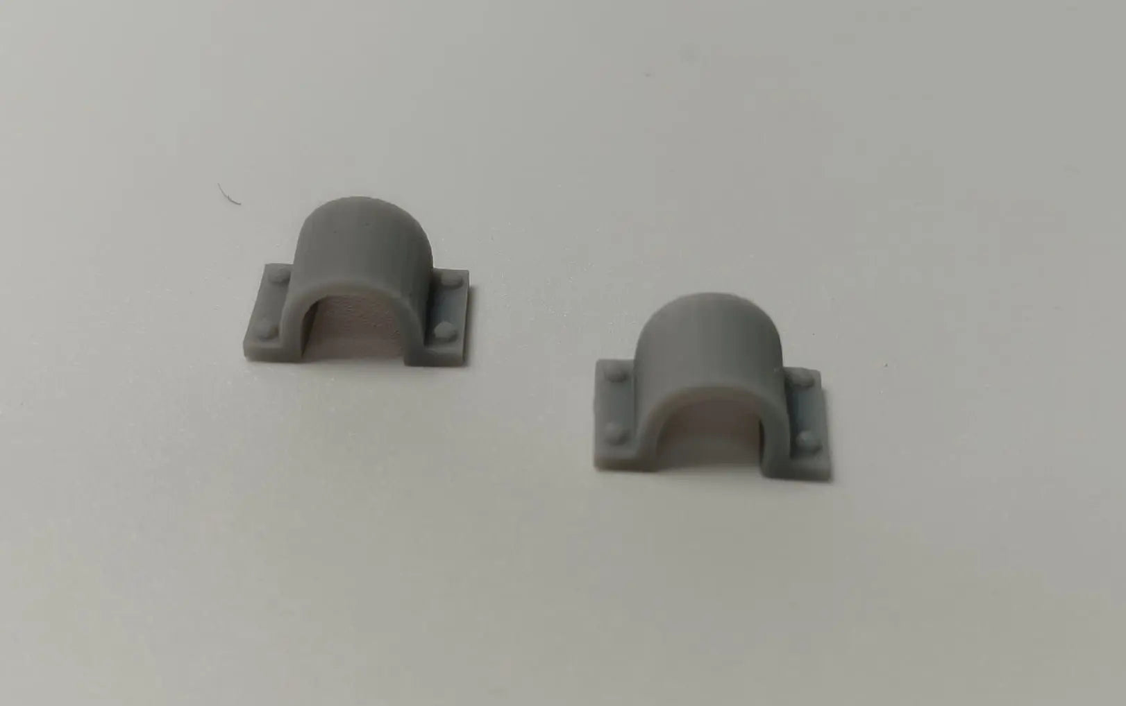 1/72 DKM Narvik Z37 Anchor Brackets Set (2pcs) Resin3Dinteractive
