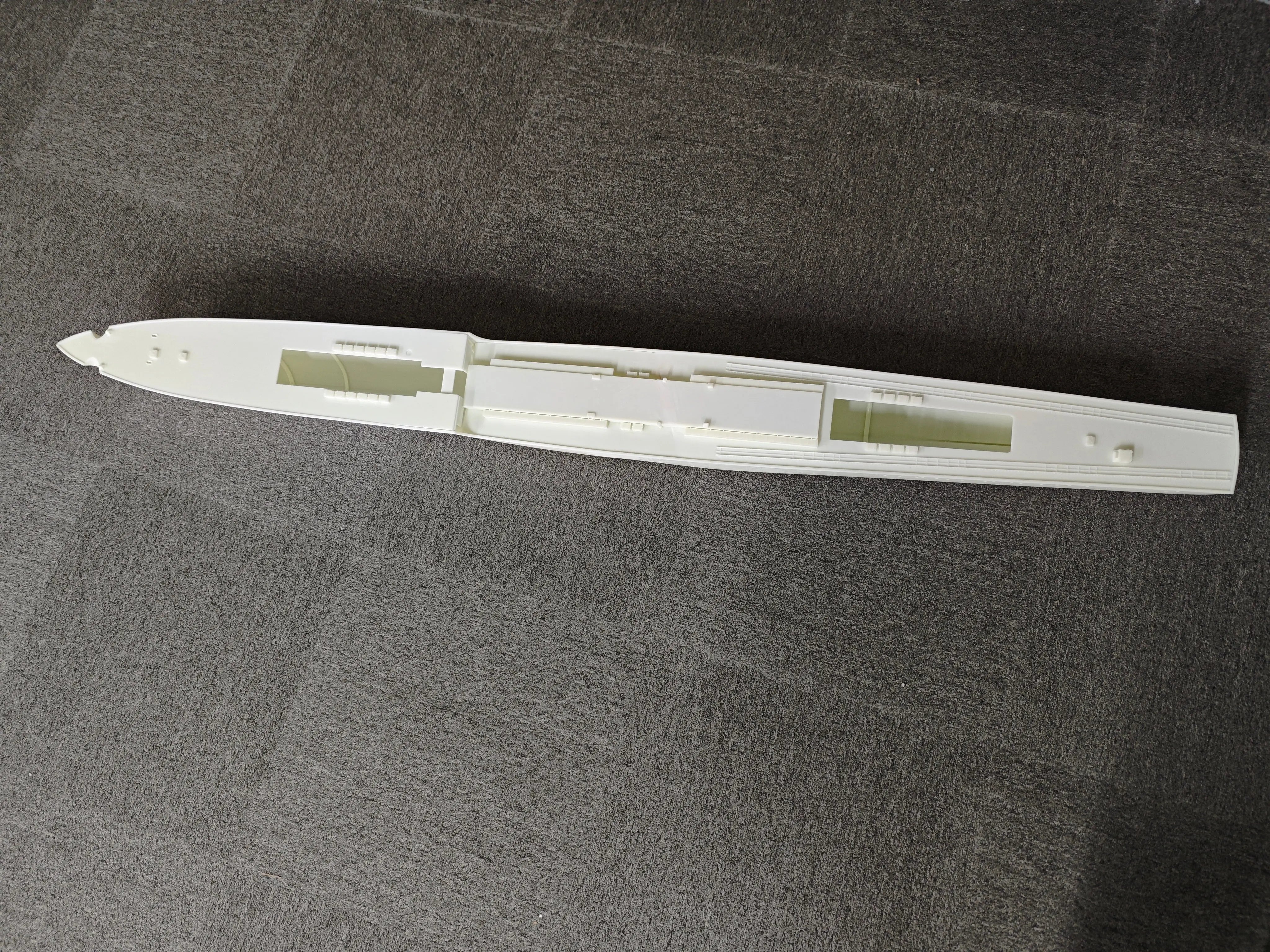 1/72 DKM Narvik Z37 Hull Set OITECH