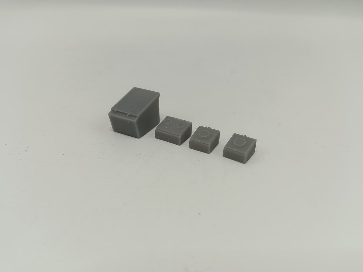 1/72 DKM Raumboote R-301 Forward Deck Skylight Set (3pcs) - distefan 3d  – alternate view