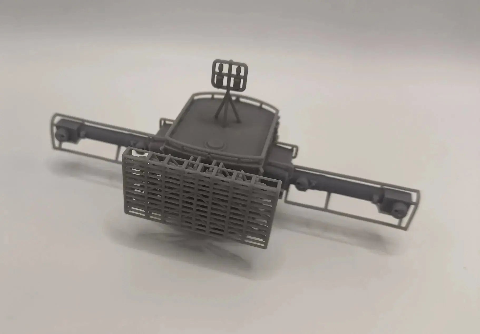 1/96 DKM Bismarck 10.5m Rangefinder w/ FuMO 23 Radar (Forward) - distefan 3d print – alternate view