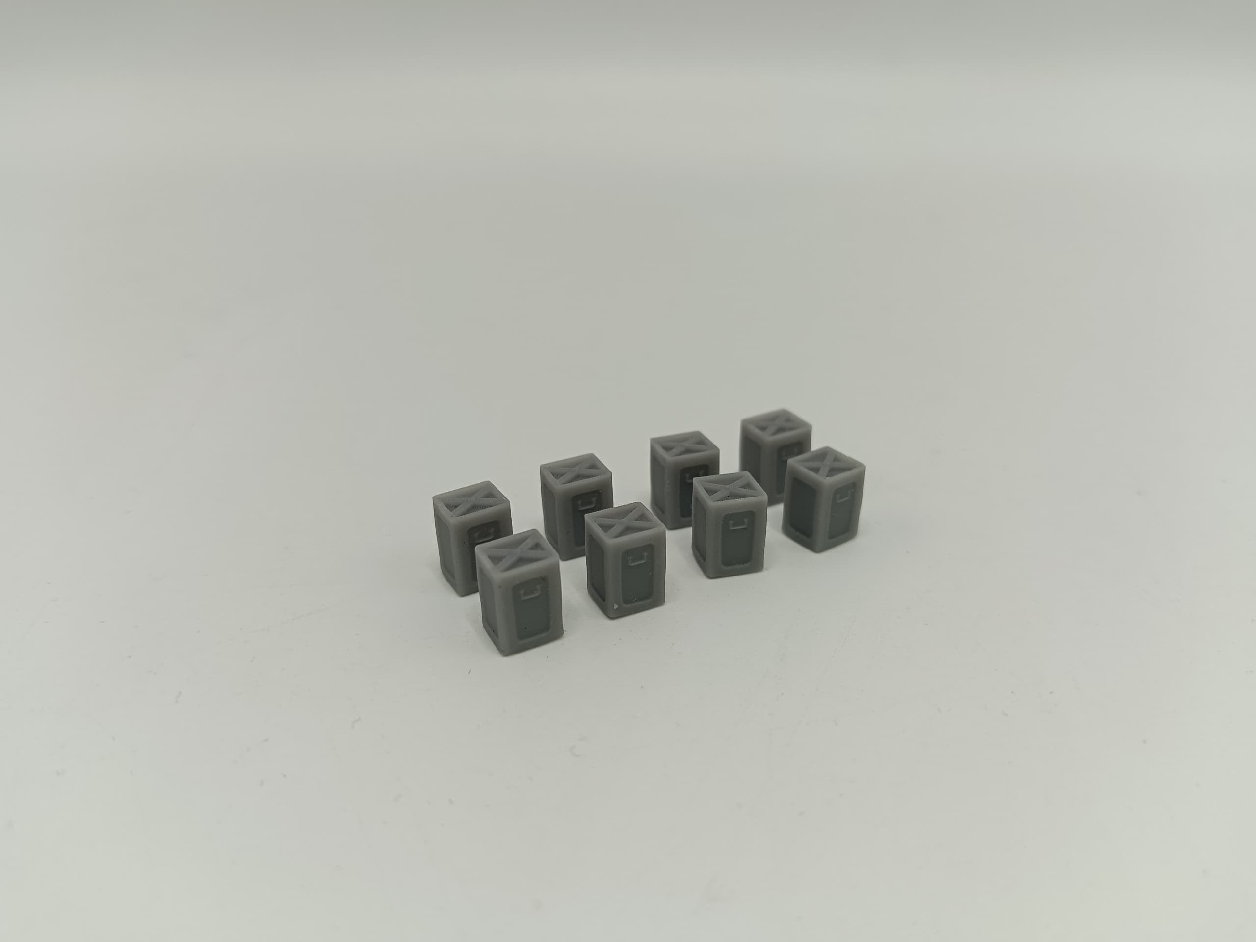 1/96 USN 40mm Closed-Lid Storage Box Set (8pcs) - distefan 3d print – alternate view