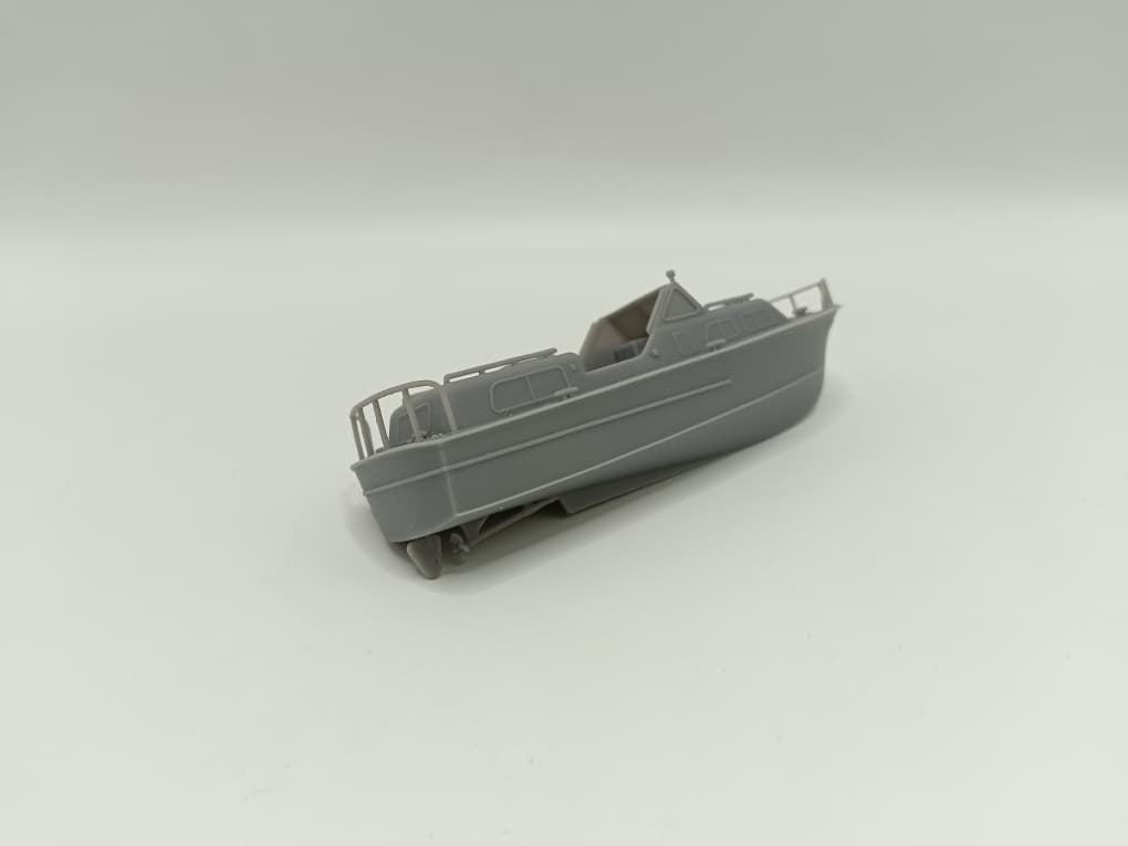 1/96 USS Iowa ('84) 33ft Utility Boat - distefan 3d print